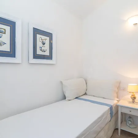 Tavolara Poggio San Paolo *