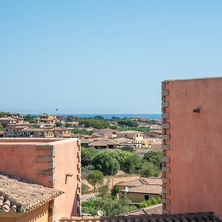Tavolara Poggio San Paolo ポルト・サン・パーオロ