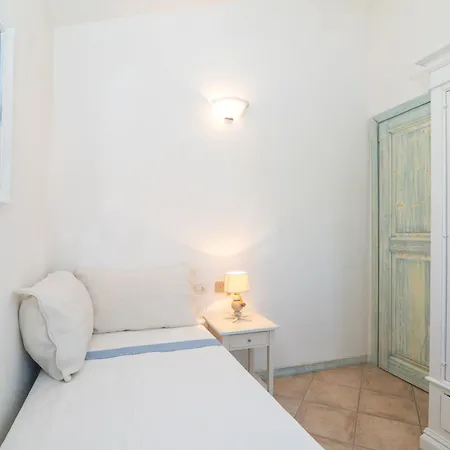 Apartamento Tavolara Poggio San Paolo *