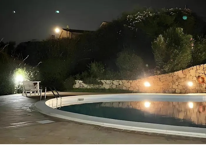 Tavolara Poggio San Paolo * Porto San Paolo (Sardinia)