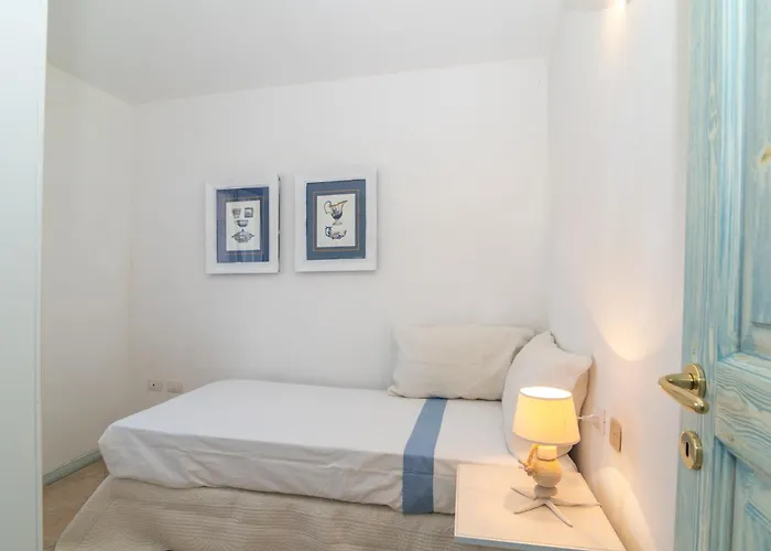 Tavolara Poggio San Paolo Apartamento Porto San Paolo (Sardinia)