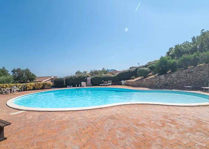 Tavolara Poggio San Paolo Apartamento Porto San Paolo (Sardinia)